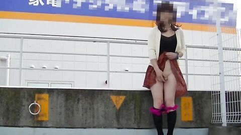 Japanese Crossdresser Outdoor Flashing.