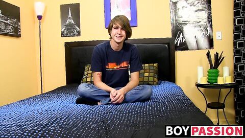 Young butt muncher gives an interview and masturbates solo