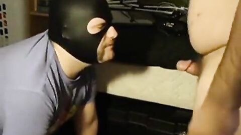 Verbal Bear Master Uses Slave BJ Huge Facial