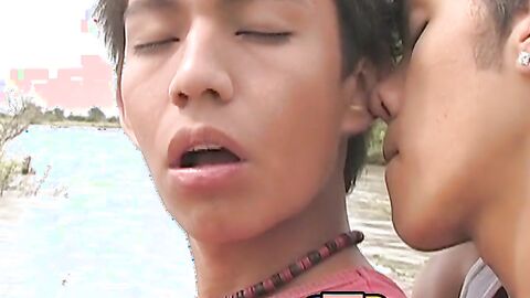 Young Latino twinks sucking and barebacking outdoor