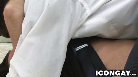 Sexy Brendan Patrick takes hot stud Drake Magnums huge cock