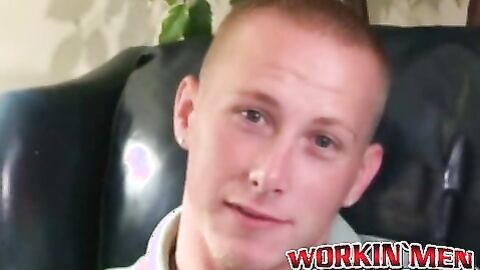 Stud shows off his tattooed chiseled body and jerks off hard