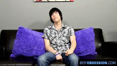 Emotional fingers his butt and strokes off in the wake of being evaluated