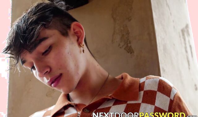 Dashing young gay sucks dick before drilling his man bare