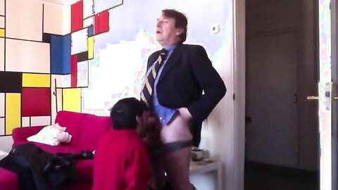 Amateur Gay Man Sucks a Delicious Older Man