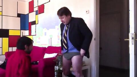 Amateur Gay Man Sucks a Delicious Older Man