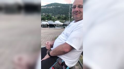 Amateur Daddies Handjob