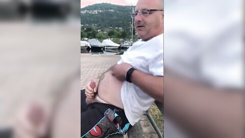 Amateur Daddies Handjob