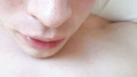Amateur Creamy Close-Up: Slow-Mo Cum Swallowing!