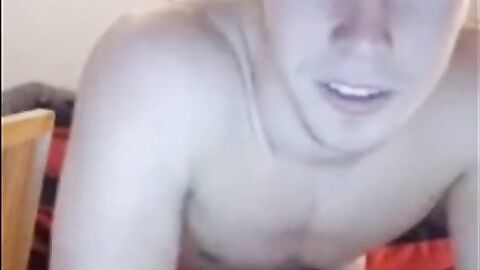 Twink's Delicious Butt on Webcam