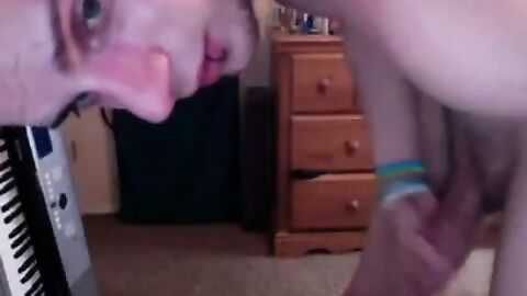 Twink Self-Facial: Sexy's Solo Webcam Show