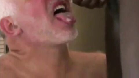Big-Cock Daddy Barebacks Amateur Chocolate-Eating Grandpa Bear