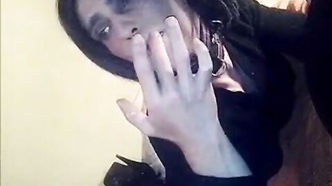Crossdresser Emo Masturbation