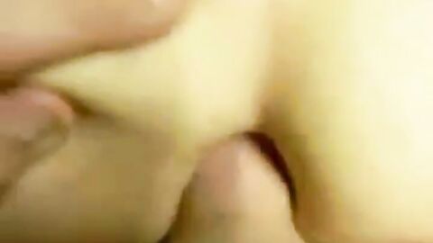 Amateur Twinks' Steamy Encounter