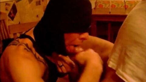 Amateur Bukkake with Big Cock