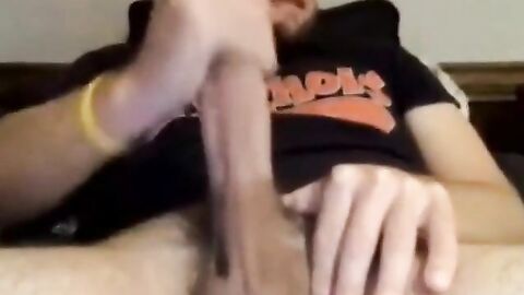 Str8 Guy Strokes Big Cock on Webcam