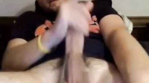 Str8 Guy Strokes Big Cock on Webcam