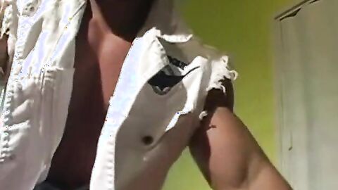 Muscular Daddy Flexes and Masturbates