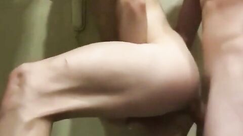 Twink Bareback Anal on Webcam