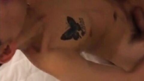 Asian Twink Sucks & Gets Fingered