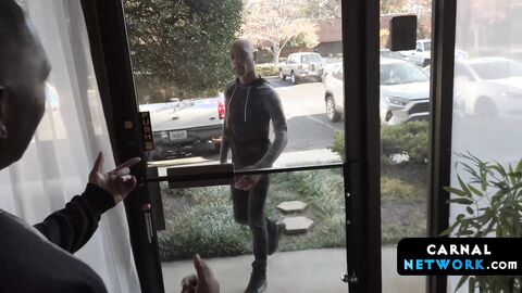 Dani Fantom gives Romance big dick a smooth blowjob