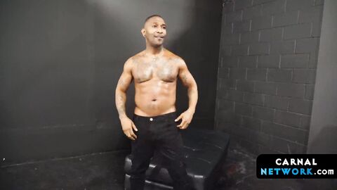 Dani Fantom gives Romance big dick a smooth blowjob