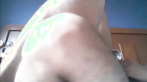 Sem Capa: Metendo sem limites em bareback amador