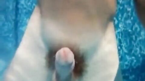 Amateur Twinks Masturbating Together