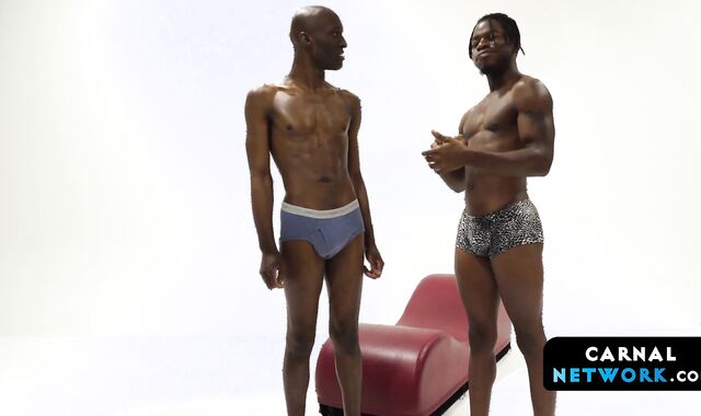 Behind the scenes on amateur bareback sex video shoot