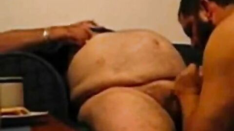 Fat Gay Daddy in Amateur Video