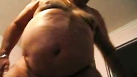 Fat Gay Daddy in Amateur Video