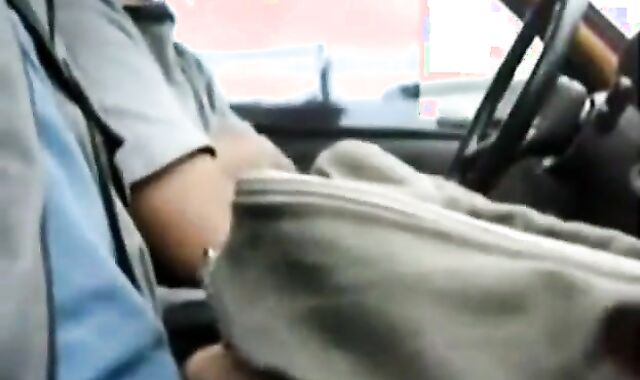 Big Dick Flash for Taxi Driver - Gay Latino Handjob