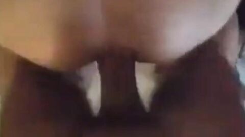 Twinks bareback: Big Colombian cock pounds tight Latin hole