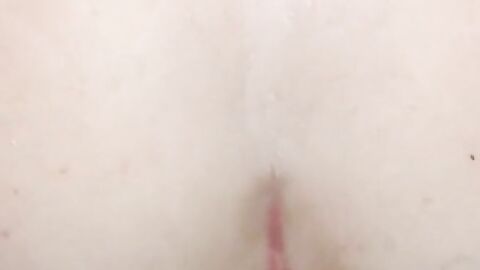 Playing with my new 21cm dildo. Gaping my hairy ass.