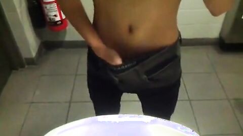 Twink's Solo Session in the Bathroom Sink