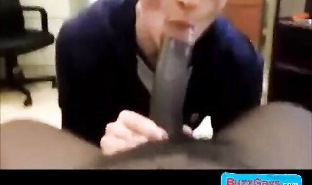 Big Black Cock Sucked by a Horny Amateur Dude