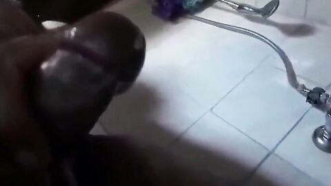 Amateur Turkish Bear Daddy Masturbating for Interracial Fans