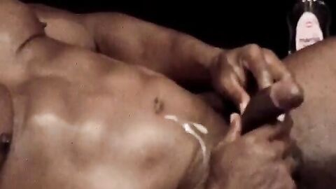 Black Muscle Daddy Solo - Amateur Hunk Cums Hard