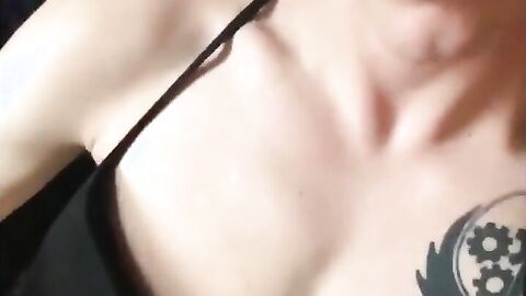 Emo Crossdresser Masturbating Solo
