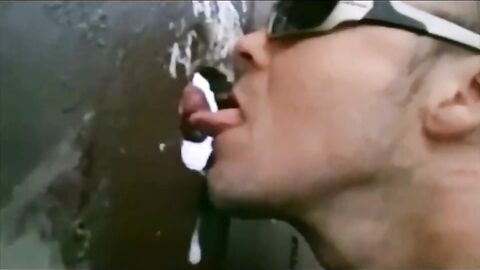 Glory Hole Fun: Amateur Big Cocks Bareback