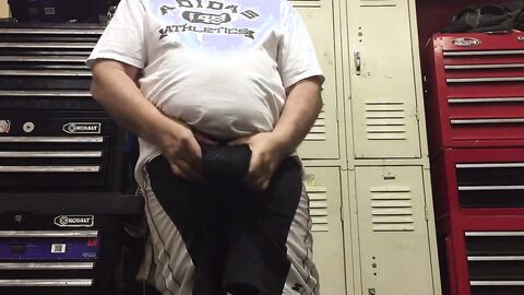 Big Balls Bareback: Cum Slapping Action!