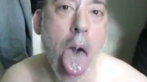 Big Cock Interracial Blowjob Leaves Him Satisfied