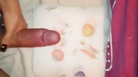 Big Cock Amateur Masturbates on Webcam