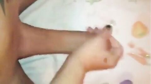 Big Cock Amateur Masturbates on Webcam