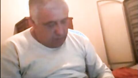 Silver Bear Daddy Mario Stroking on Webcam