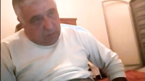 Silver Bear Daddy Mario Stroking on Webcam