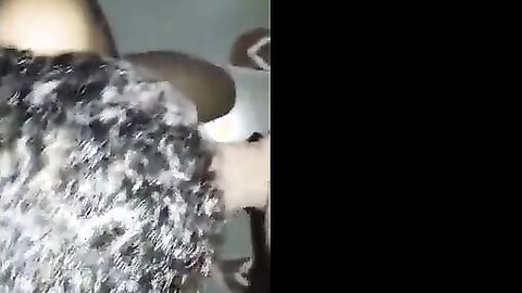 Twink chupa rolao em cinema adulto de Fortaleza