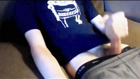 Twink's Webcam Masturbation Session