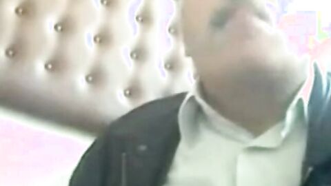 Fat Daddy Stroking on Cam