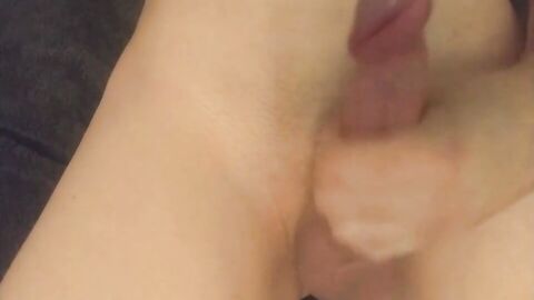 Skinny Twink Jacks Off on Webcam